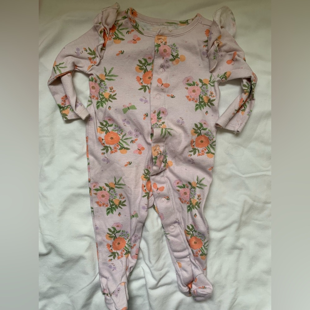 Children’s Place floral sleep and play - ruffles and covered feet